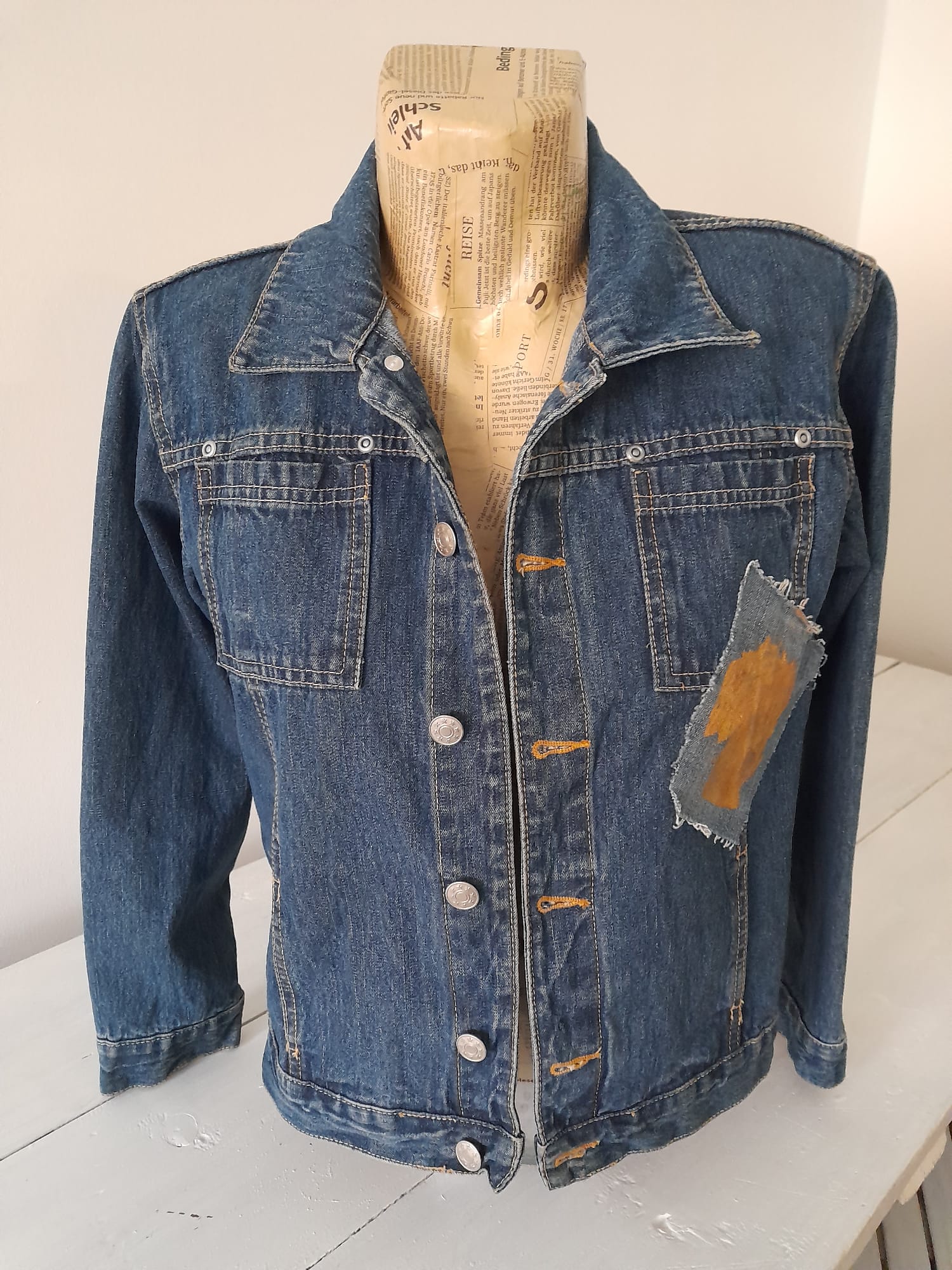 Яке от деним