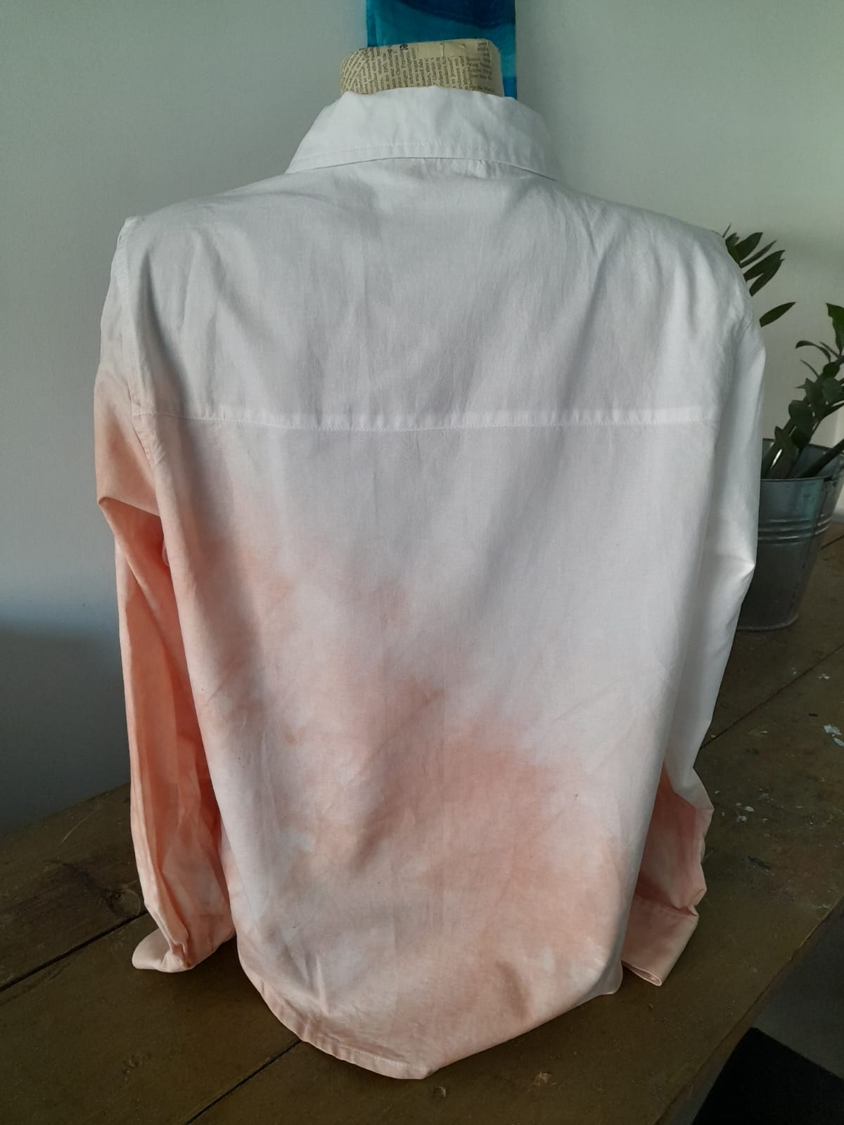 Ръчно багрена риза