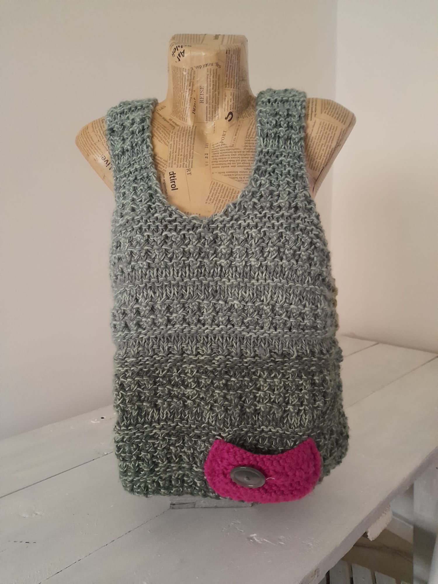 Пуловер без ръкав