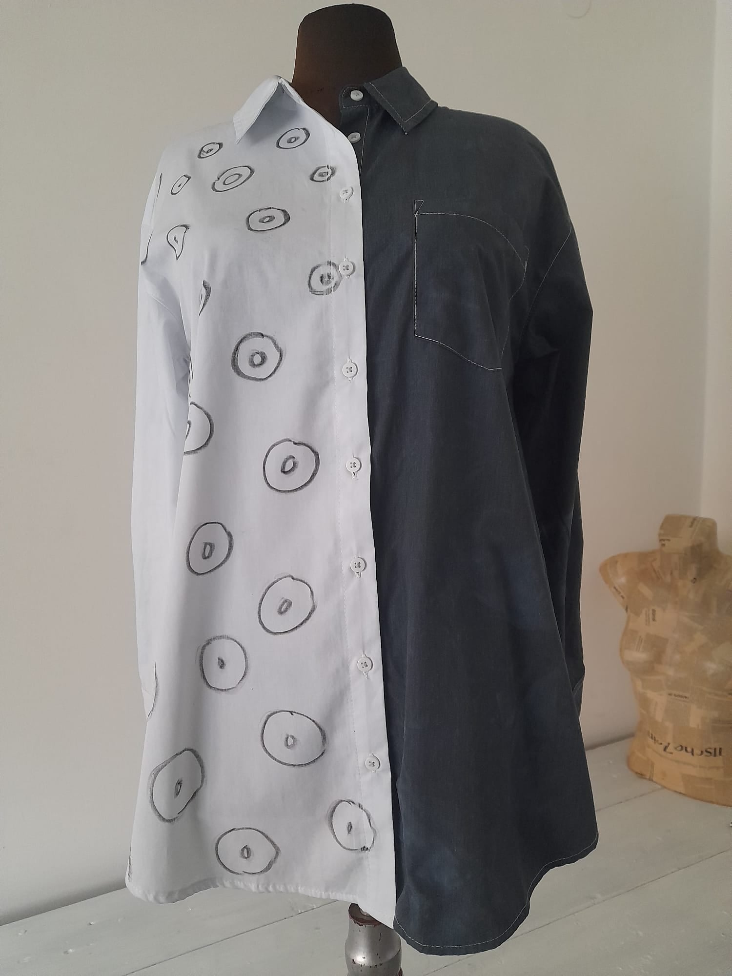 Рисувана риза