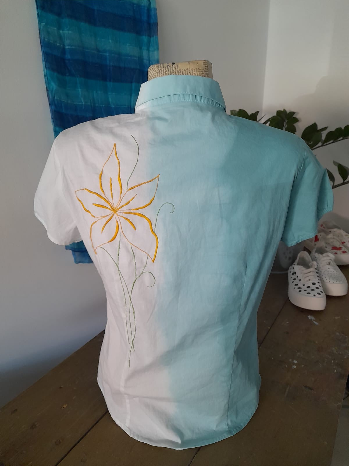 Ръчно багрена риза