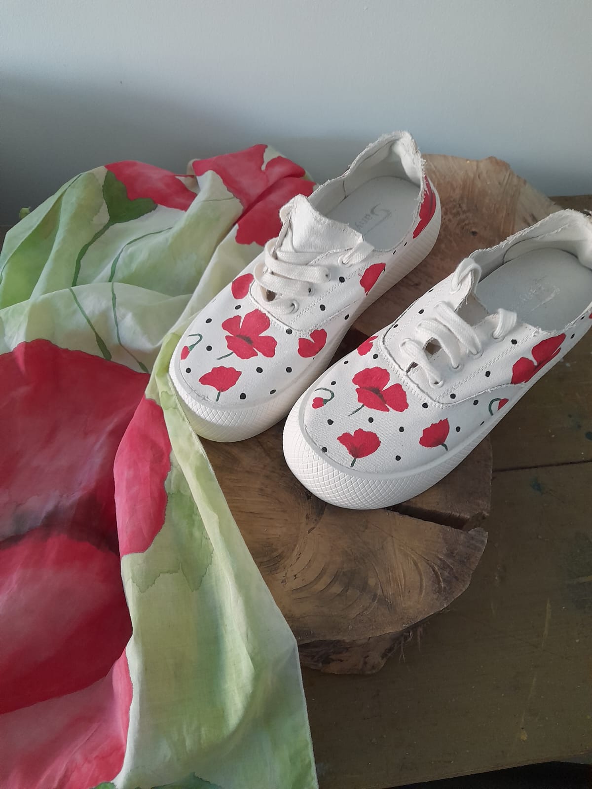 Ръчно рисувани кецове