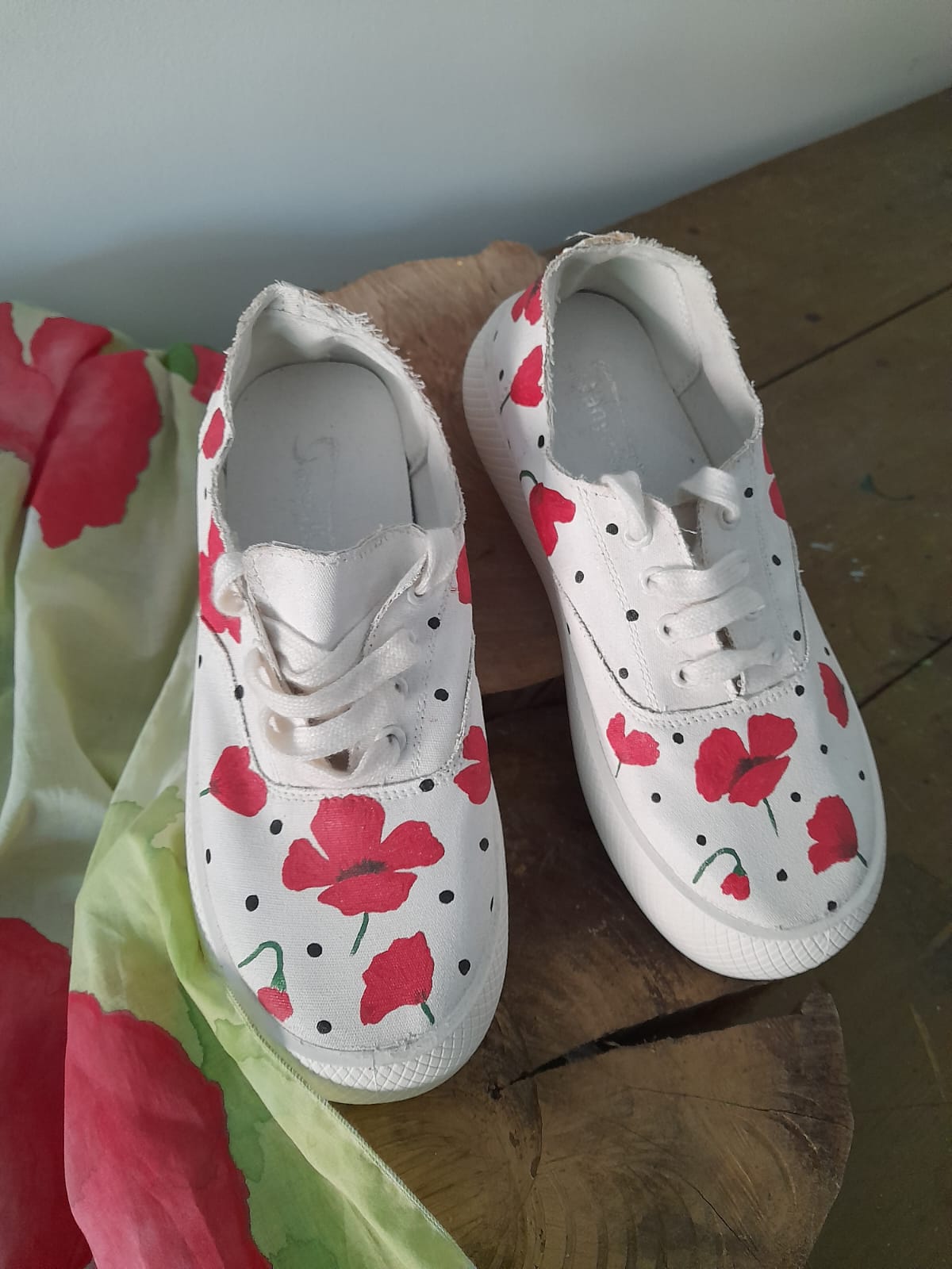 Ръчно рисувани кецове