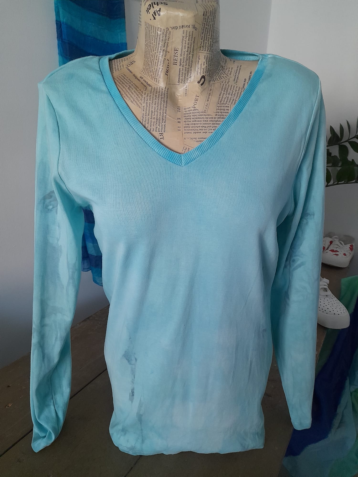 Ръчно багрена тениска