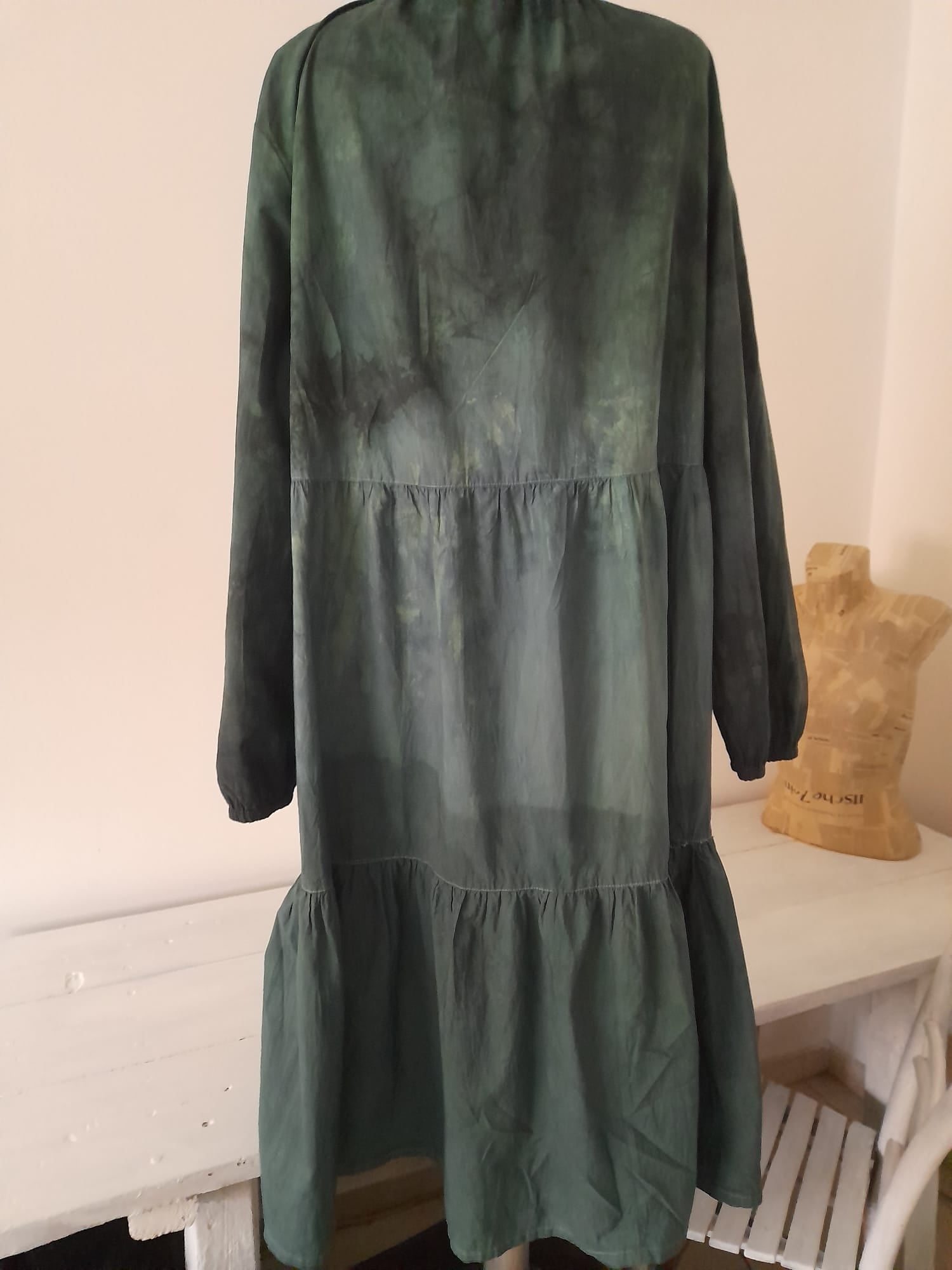 Ръчно багрена рокля