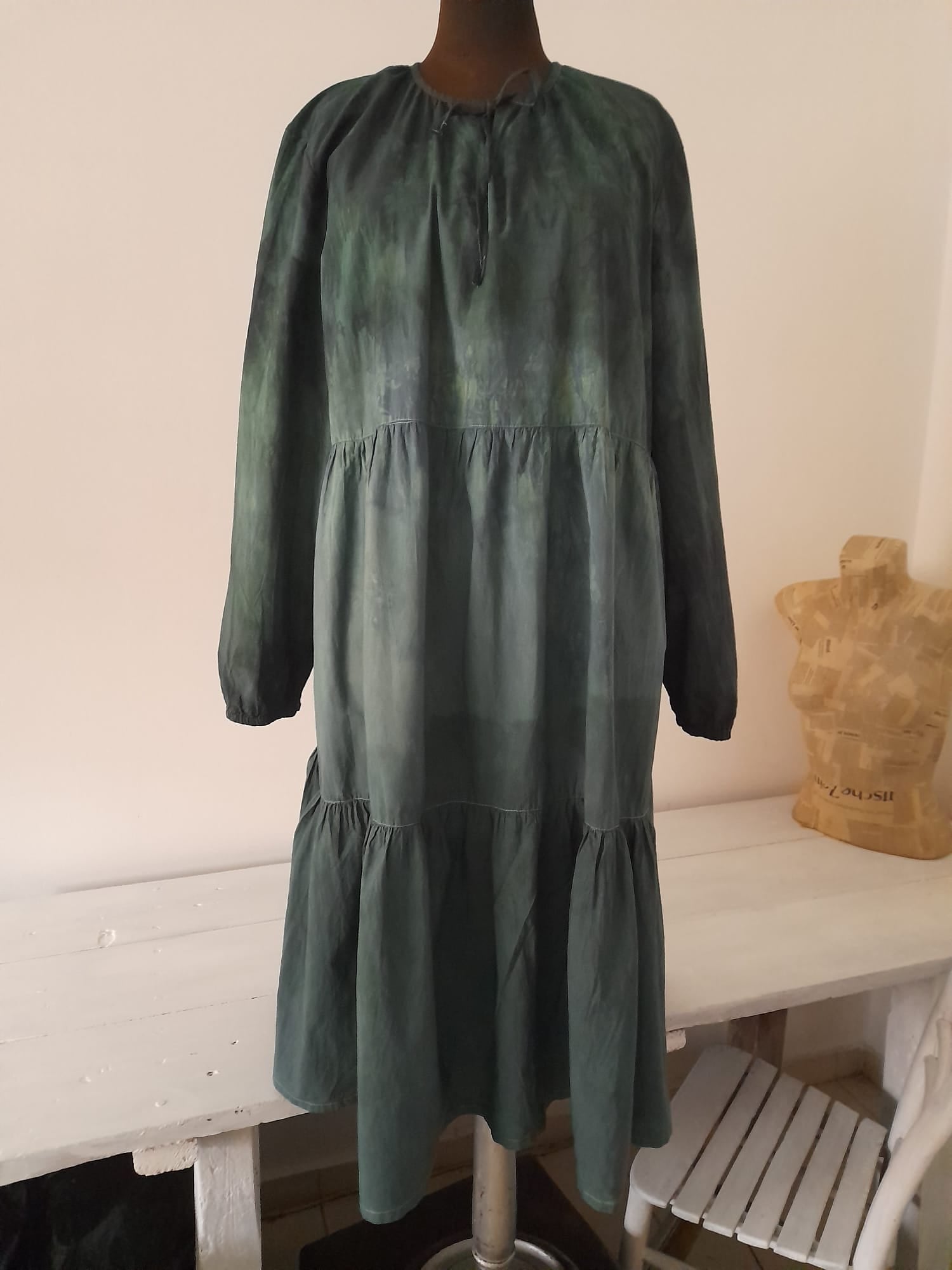 Ръчно багрена рокля